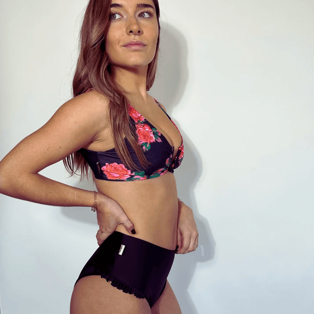 Peto amapola flores negras + pantaleta vuelitos negro