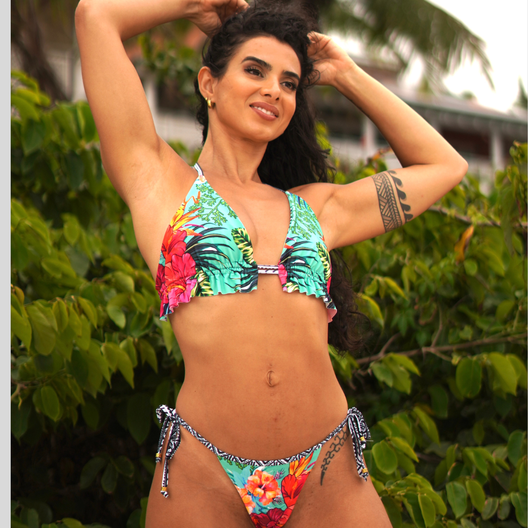 conjunto Hibiscus turquesa top chic + tanga upless