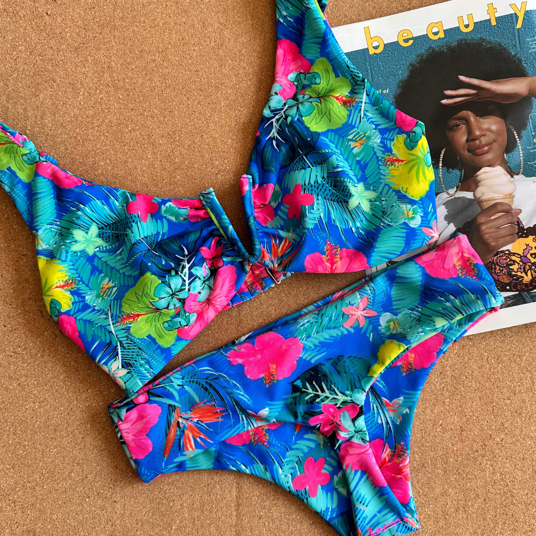 conjunto santino Peto amapola + pantaleta colaless