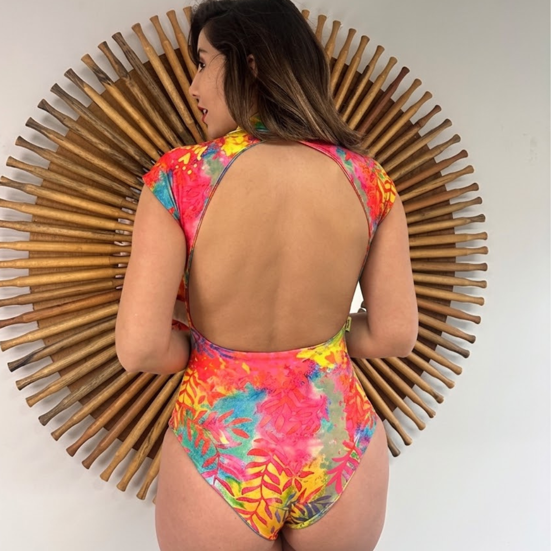 Halter Magnolia bamboo fluor