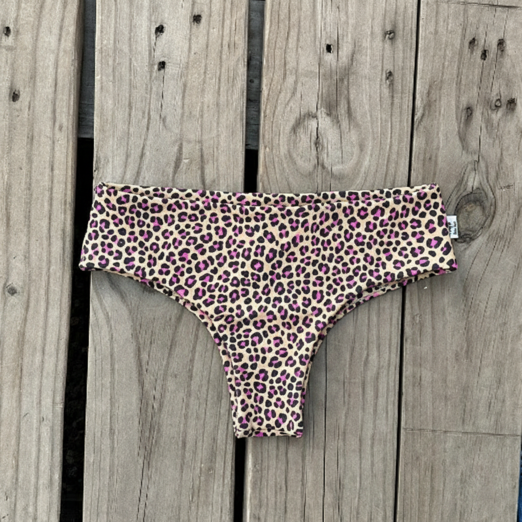 Pantaleta clasica animal pink