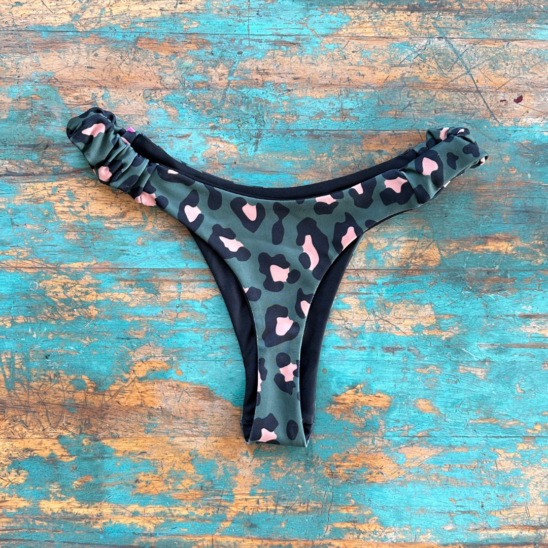 tanga colaless tahiti animal green
