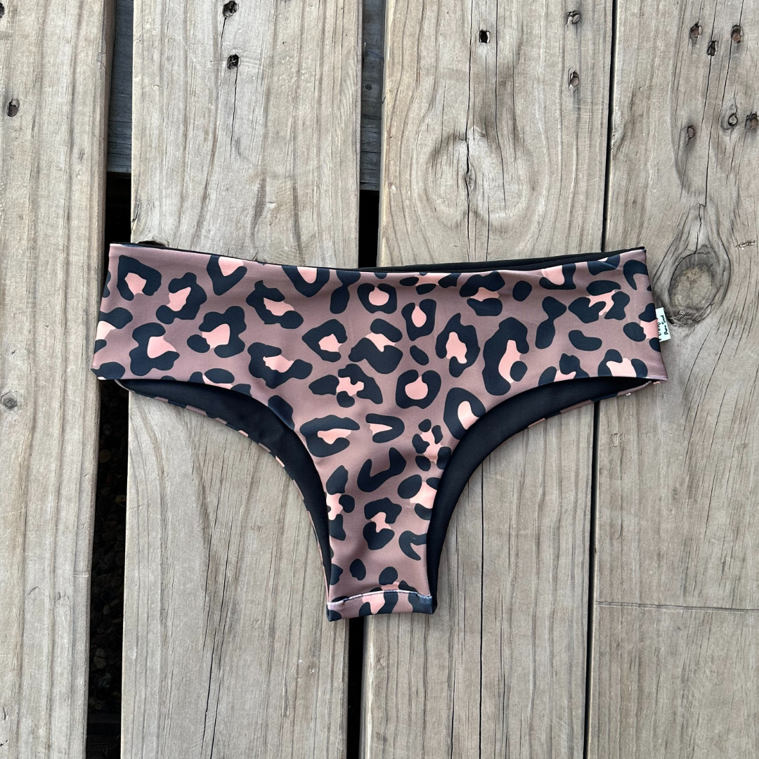 Pantaleta clasica reversible animal brown / negro