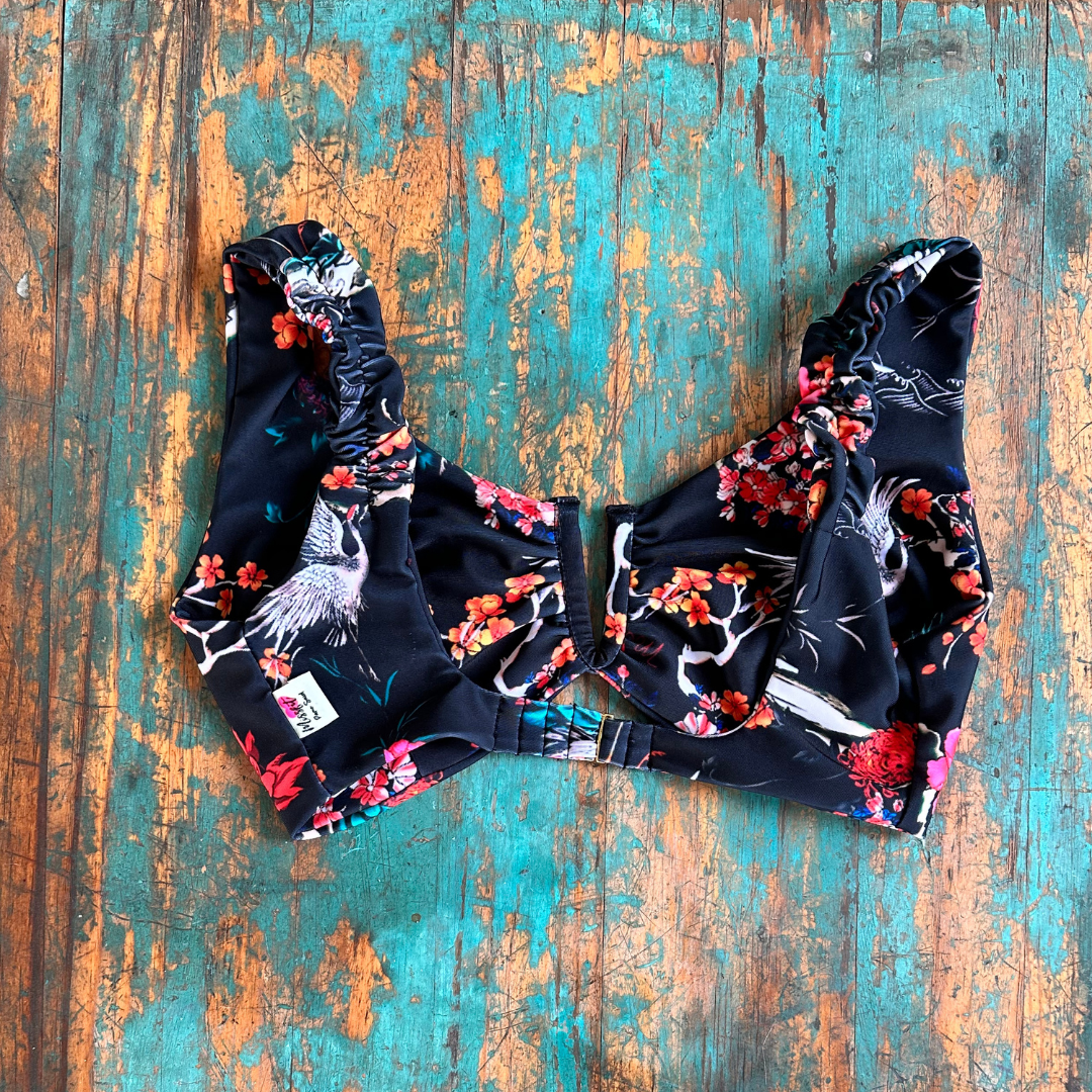 peto amapolas sakura black