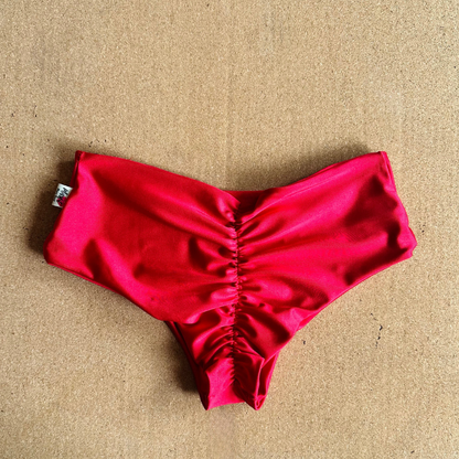 Pantaleta upless rojo pasion