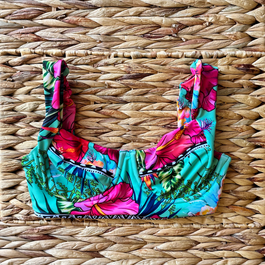 Peto pin up Largo hibiscus turquesa