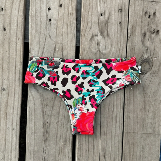 Pantaleta clasica california