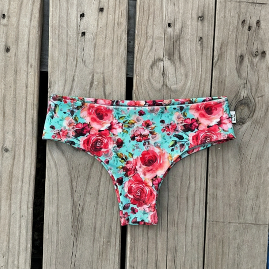 Pantaleta clasica Rosalía